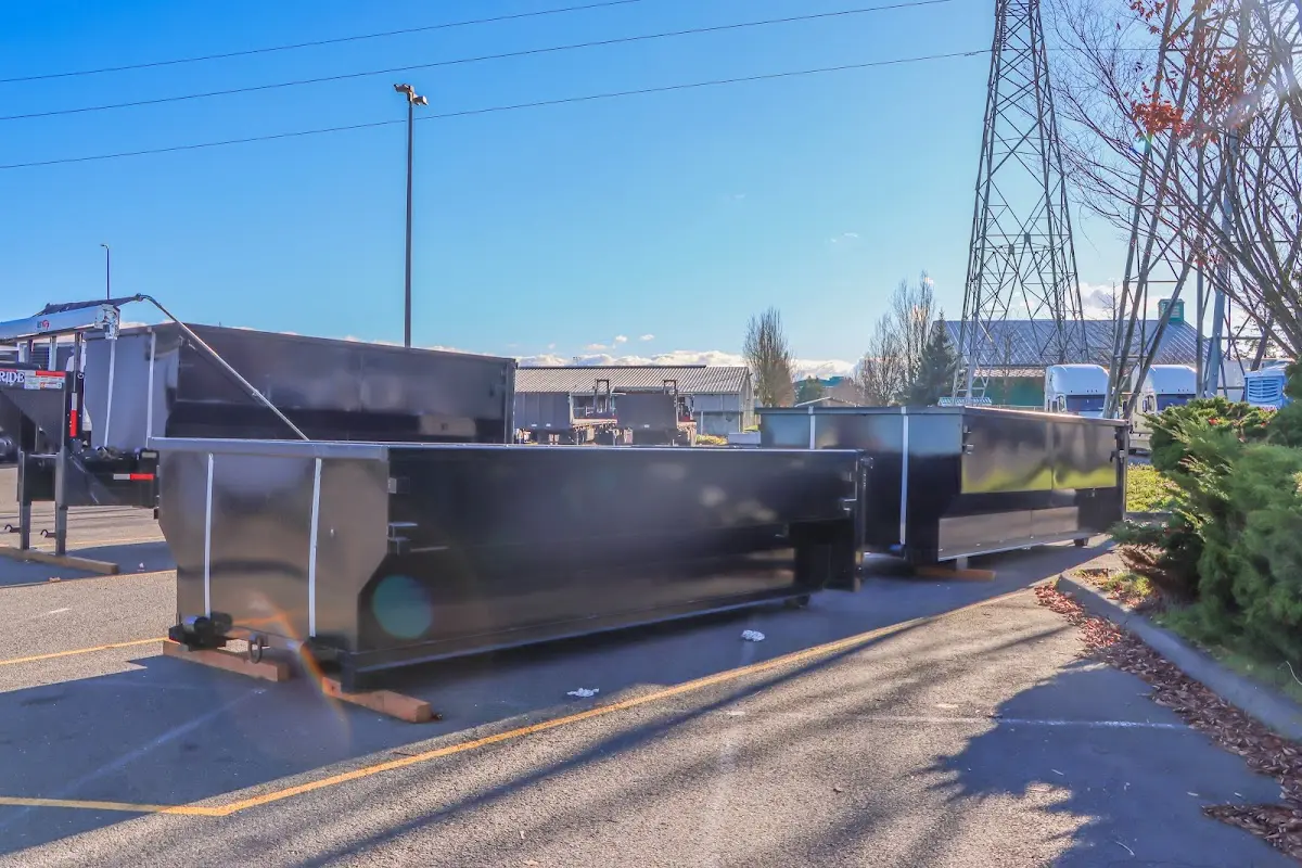 Professional dumpster rental and junk removal service in Greenacres